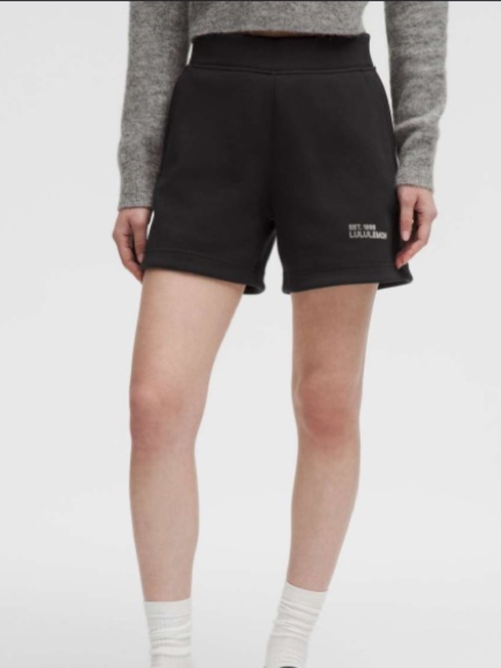 NWT Heavyweight Fleece Sweatshort - 5 inch - lululemon - XS